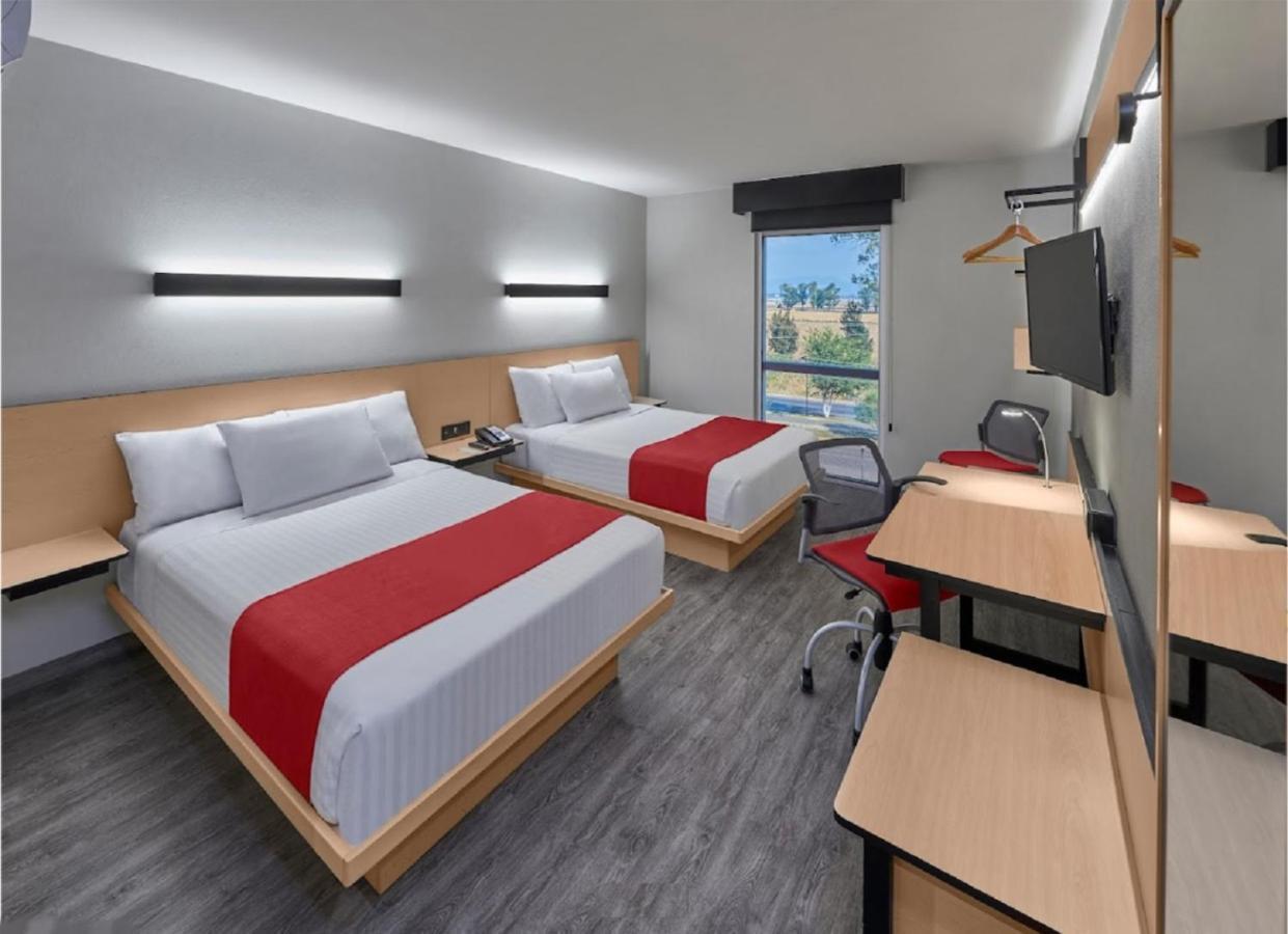 Hotel Best Place Express Zamora de Hidalgo Bagian luar foto